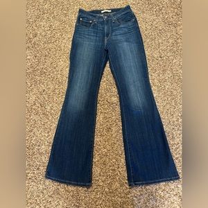 Levi High Waist Flare Jeans Size 28/6